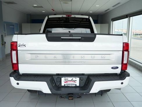 Used 2022 Ford F250 Platinum w/ FX4 Off-Road Package image 6