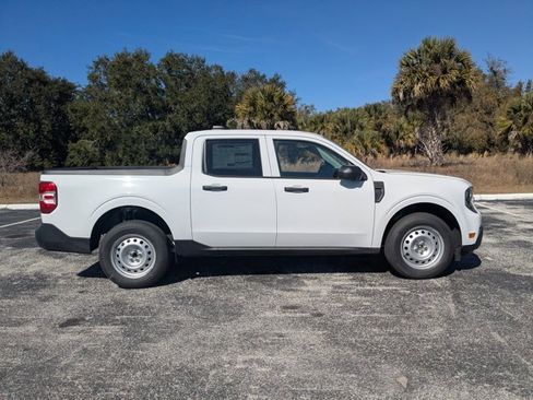 New 2026 Ford Maverick XL image 4