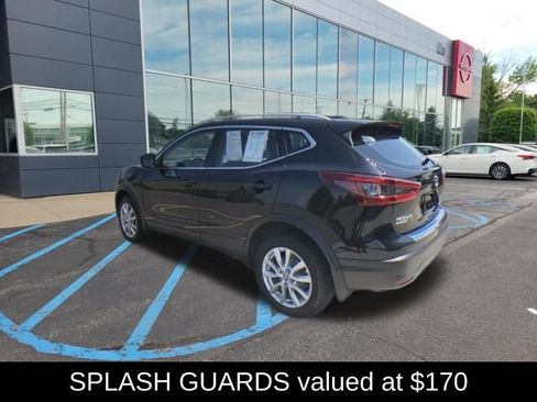 Used 2021 Nissan Rogue Sport SV AWD/4WD image 3