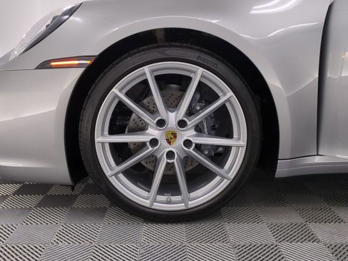 Certified 2023 Porsche 911 Carrera w/ Premium Package RWD image 27