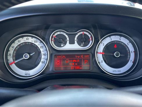 Used 2015 FIAT 500L Trekking image 19