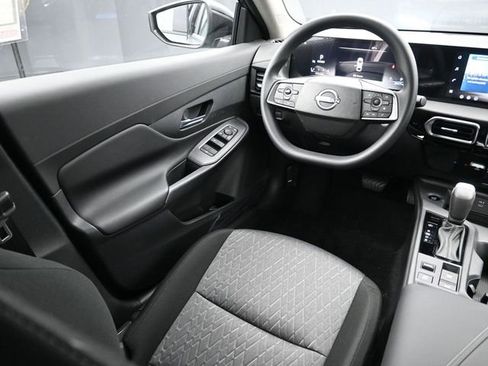 New 2026 Nissan Sentra SV w/ Floor Mat Package FWD image 10
