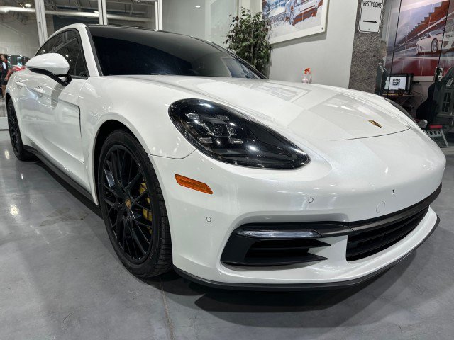 Used 2018 Porsche Panamera 4 AWD/4WD image 20