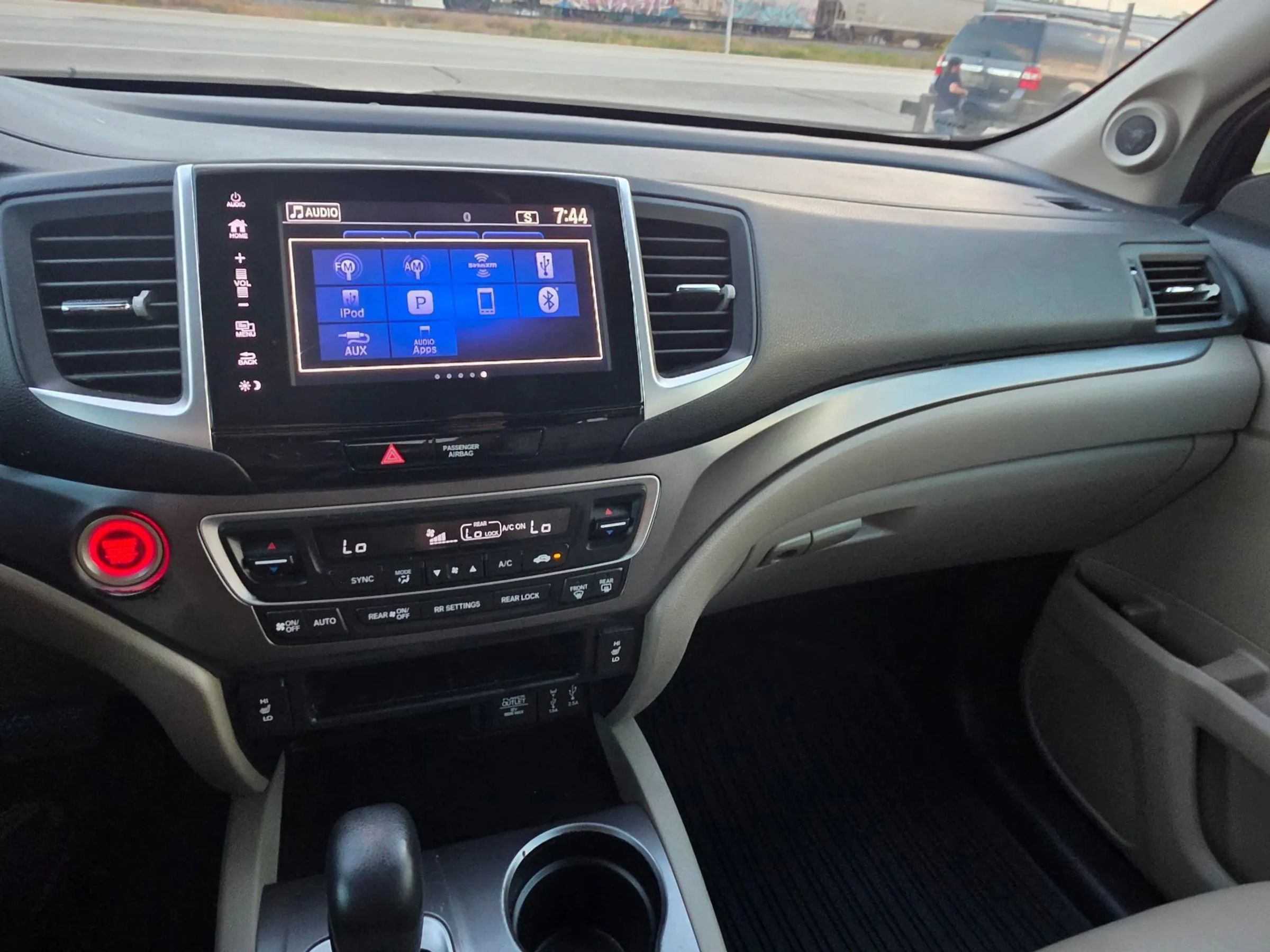 Used 2018 Honda Pilot EX-L image 25
