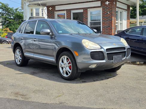 Used 2006 Porsche Cayenne Turbo AWD/4WD image 1