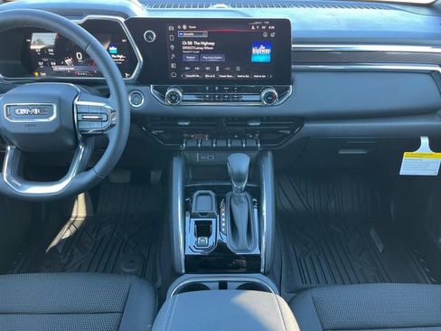 New 2026 GMC Canyon Elevation image 19