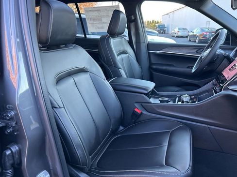 New 2025 Jeep Grand Cherokee Limited w/ Trailer Tow Package image 45