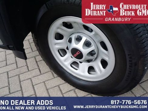 Used 2026 GMC Sierra 2500 Pro w/ Convenience Package AWD/4WD image 9