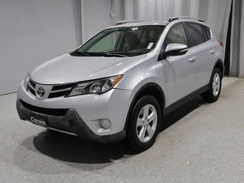 Used 2013 Toyota RAV4 XLE AWD/4WD image 7