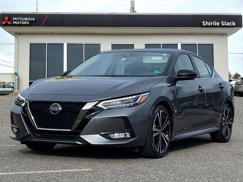 Used 2023 Nissan Sentra SR w/ SR Premium Package image 1