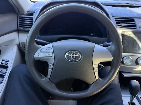 Used 2008 Toyota Camry LE image 12