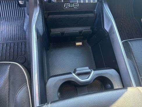 Used 2023 RAM 2500 Laramie w/ Night Edition image 57