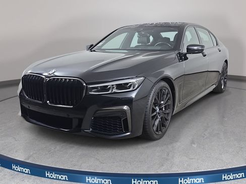 Used 2022 BMW 750i xDrive w/ Executive Package AWD/4WD image 1