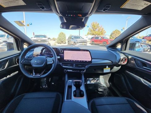 New 2026 Chevrolet Equinox EV RS image 10