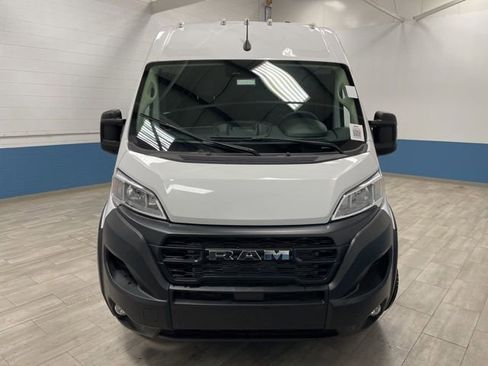 New 2024 RAM ProMaster 3500 w/ Convenience Group image 16