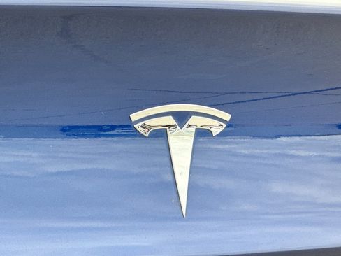 Used 2018 Tesla Model 3 Mid Range image 25