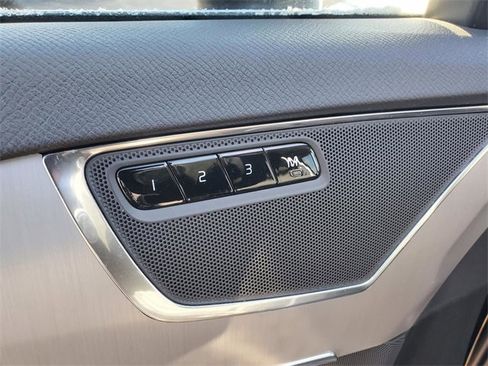 Used 2023 Volvo XC90 B5 Core w/ Protection Package Premier image 11