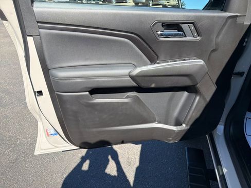 New 2026 GMC Canyon Elevation w/ Convenience Package AWD/4WD image 12