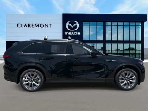 New 2026 MAZDA CX-90 Plug-In Hybrid w/ Preferred AWD/4WD image 4