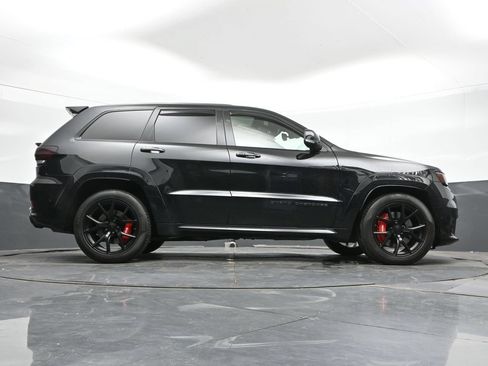 Used 2020 Jeep Grand Cherokee SRT w/ Trailer Tow Group IV AWD/4WD image 46