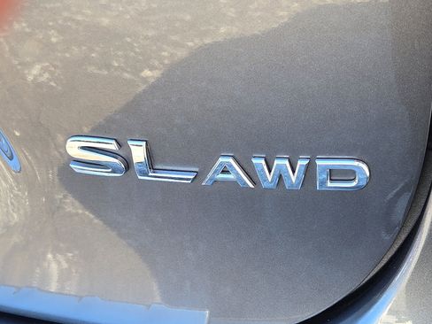 Used 2019 Nissan Rogue Sport SL w/ Premium Package image 31