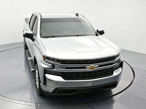 Used 2021 Chevrolet Silverado 1500 LT image 31