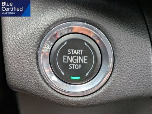 Used 2023 Buick Envision Essence w/ Sport Touring Package FWD image 33
