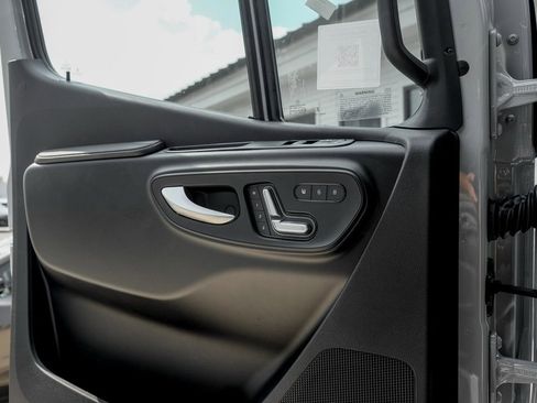 New 2025 Mercedes-Benz Sprinter 2500 image 13