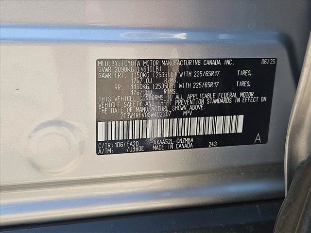 Used 2025 Toyota RAV4 XLE w/ Convenience Package FWD image 22