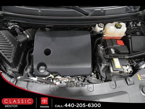 Used 2022 Chevrolet Traverse Premier w/ Redline Edition image 23