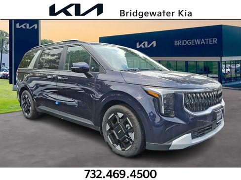 New 2026 Kia Carnival EX FWD image 1