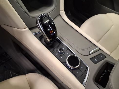 Certified 2022 Cadillac XT5 Premium Luxury image 26