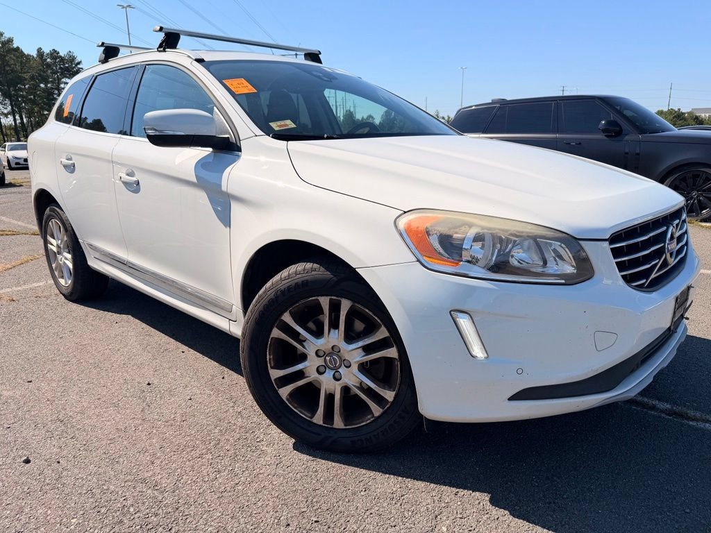 Used 2016 Volvo XC60 T5 Premier w/ Proximity Package AWD/4WD image 1