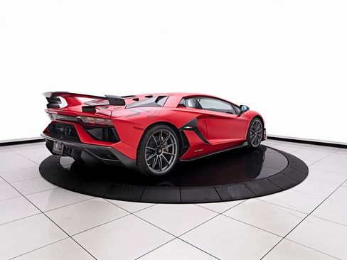 Used 2019 Lamborghini Aventador SVJ image 23