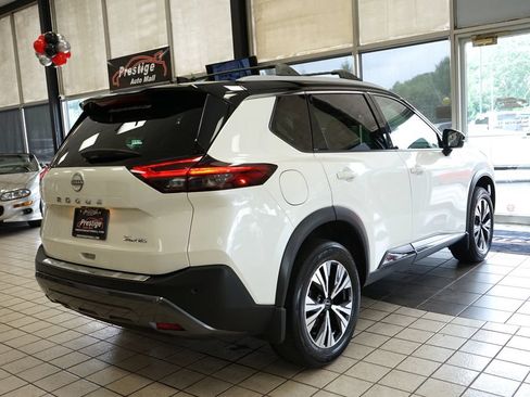 Used 2023 Nissan Rogue SL AWD/4WD image 16
