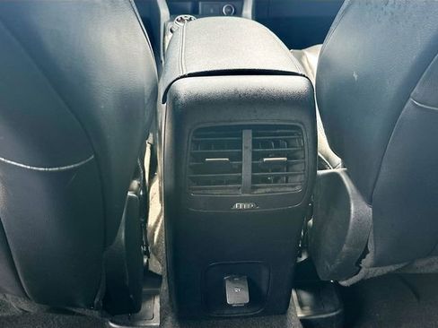 Used 2020 Ford Escape SEL image 24