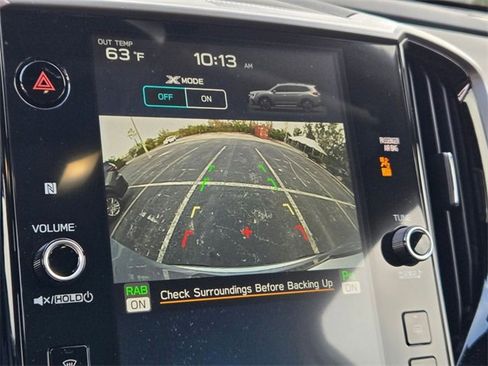 Used 2025 Subaru Ascent Premium image 16