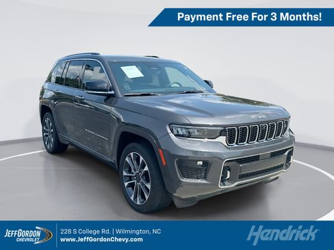 Used 2023 Jeep Grand Cherokee Overland w/ Adv Protech Group III AWD/4WD image 1
