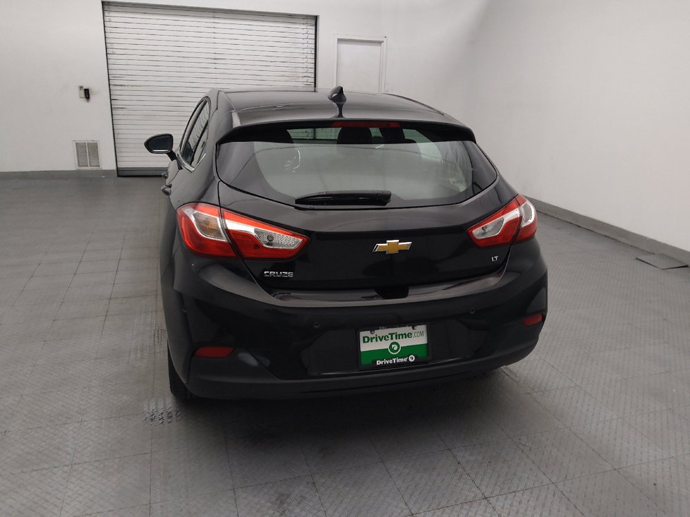 Used 2018 Chevrolet Cruze LT w/ Convenience Package FWD image 6