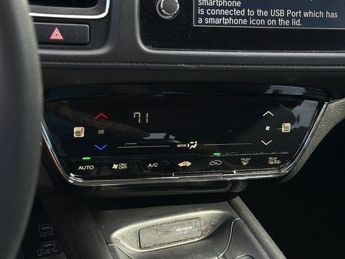Used 2022 Honda HR-V EX image 15
