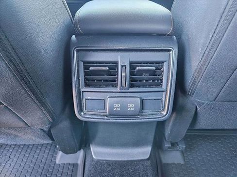 Used 2022 Subaru Forester Wilderness w/ Wilderness Package image 18