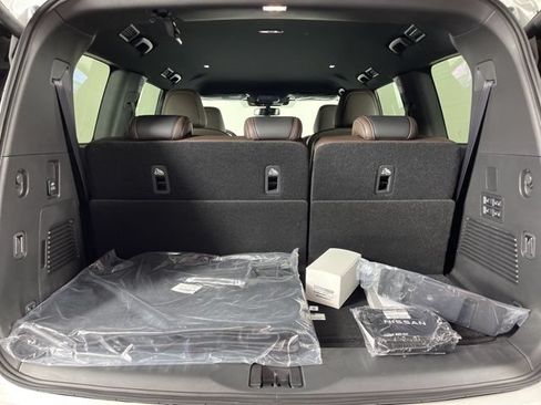 New 2026 Nissan Armada SL w/ Captain's Chari Seat Package RWD image 49