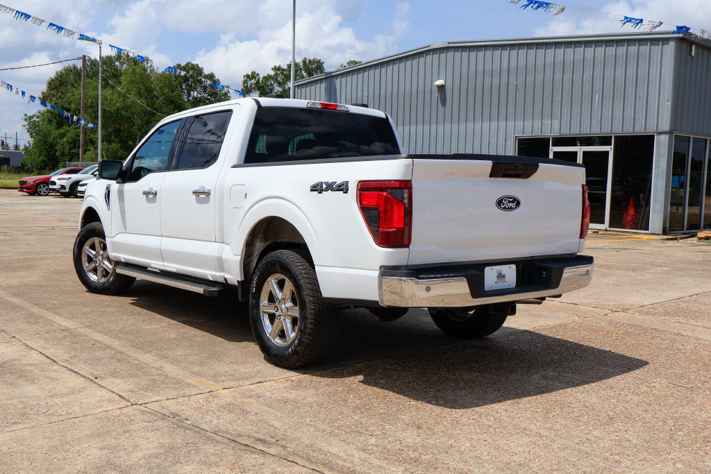 Used 2025 Ford F150 XLT w/ Equipment Group 301A Standard AWD/4WD image 2