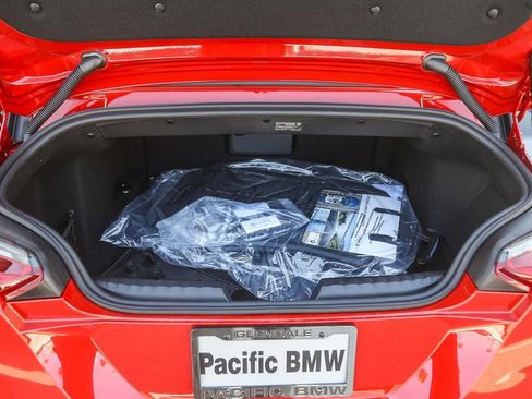 Used 2026 BMW Z4 sDrive30i w/ Shadowloine Package RWD image 17