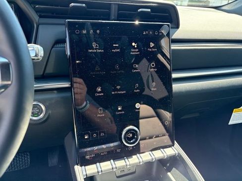 New 2026 GMC Terrain Elevation w/ Elevation Premium Package AWD/4WD image 13