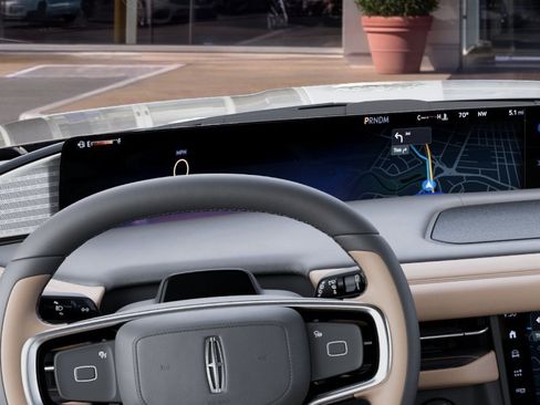 New 2027 Lincoln Navigator Black Label AWD/4WD image 13