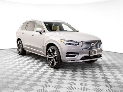 Used 2024 Volvo XC90 B6 Ultimate image 8
