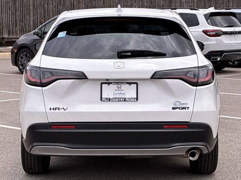 Certified 2026 Honda HR-V Sport image 5