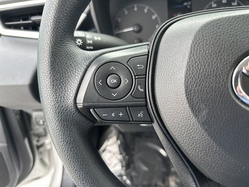 Certified 2024 Toyota Corolla LE image 19