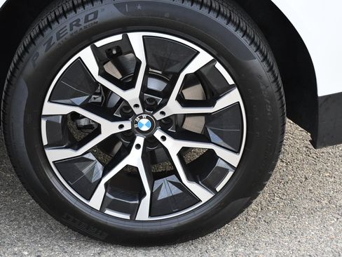 Used 2025 BMW X3 xDrive30i w/ Convenience Package image 6